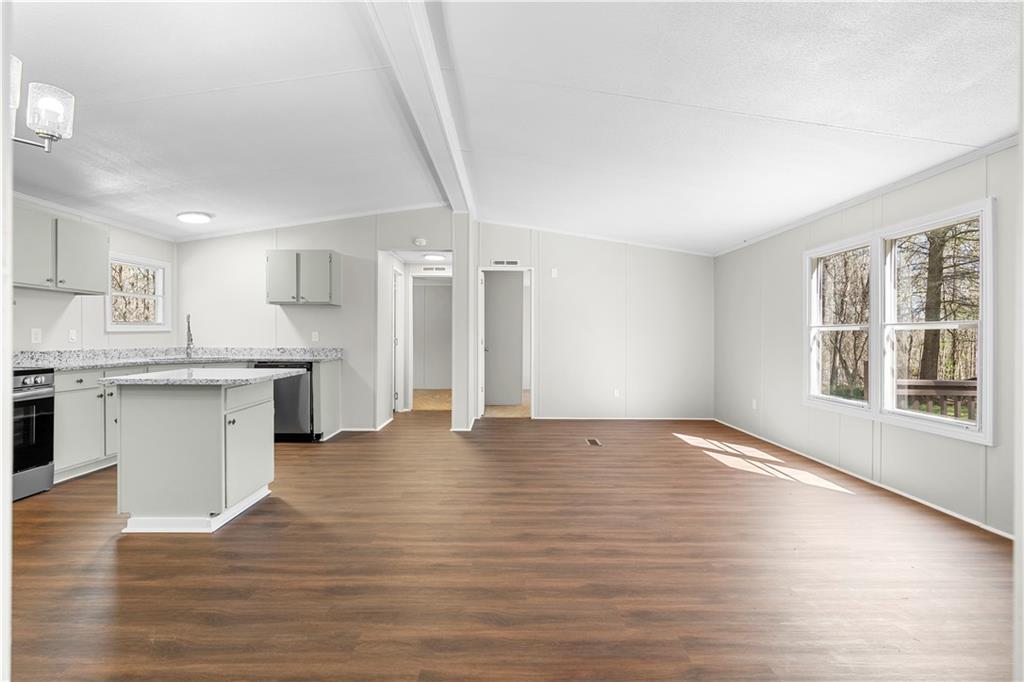 507 Rock Forge Road Jefferson, GA 30549 - Photo 9 of 36