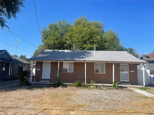 $469,900 | 1064 Acacia Avenue North, San Bernardino, CA 92410