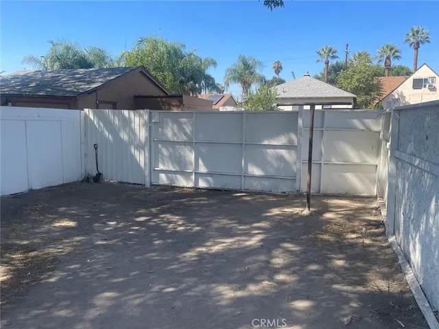 $469,900 | 1064 Acacia Avenue North, San Bernardino, CA 92410