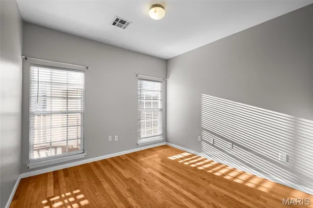 $1,600 | 42 Kassebaum Lane, Unit 211, St. Louis, MO 63129