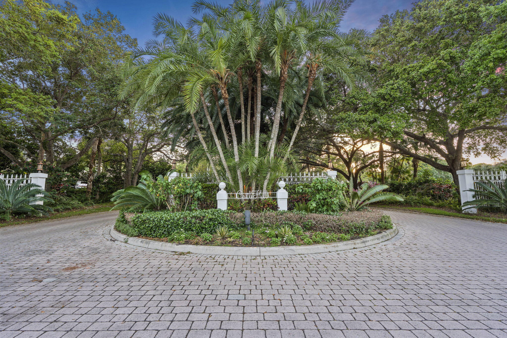4 Castle Hill Way Stuart, FL 34996 - Photo 2 of 52 13-web-or-mls-DSC04575