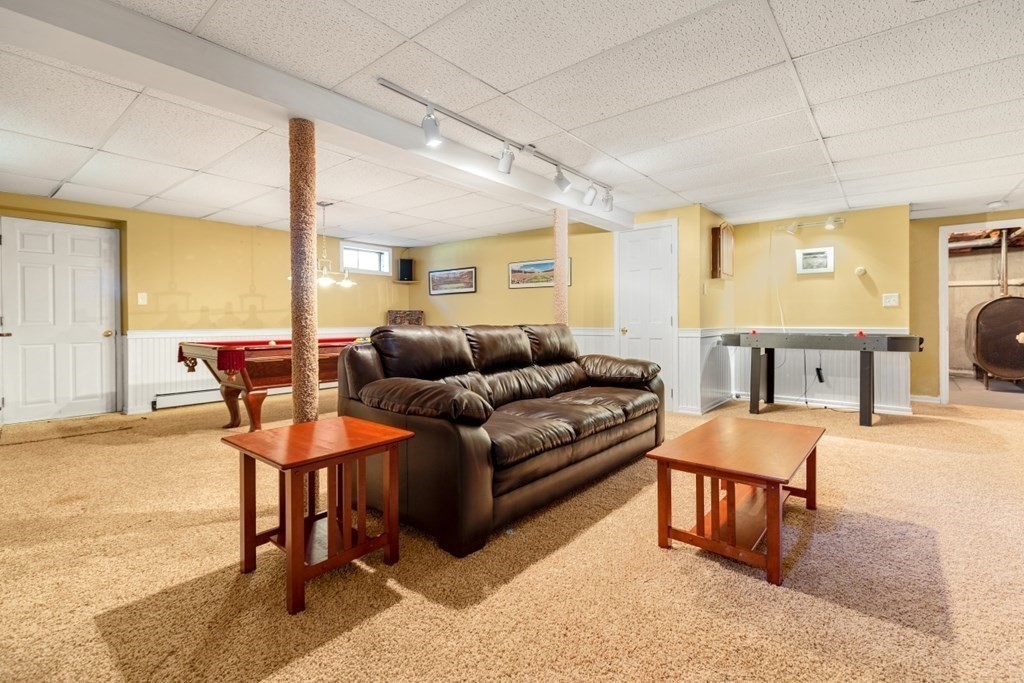 14 Fox Run Road Medway, MA 02053 - Photo 35 of 42 Gallery Image 35