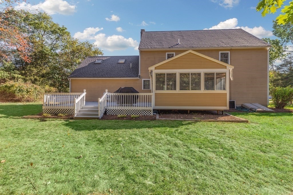 14 Fox Run Road Medway, MA 02053 - Photo 39 of 42 Gallery Image 39