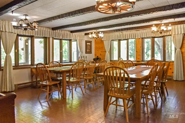 $3,925,000 | 1590 Salmon River Road, Riggins, ID 83549