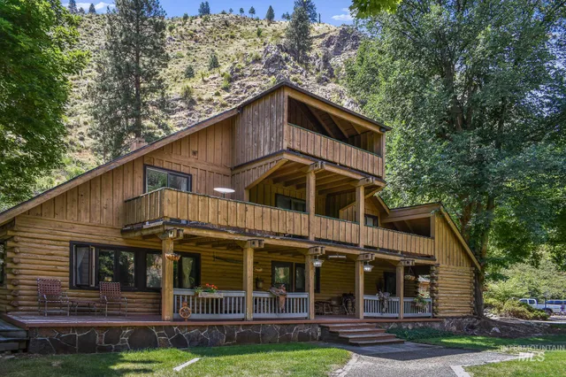 $3,925,000 | 1590 Salmon River Road, Riggins, ID 83549