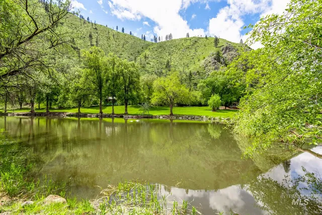 $3,925,000 | 1590 Salmon River Road, Riggins, ID 83549