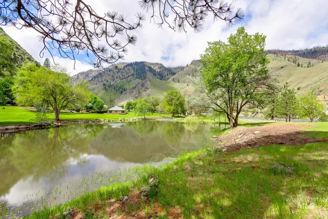 $3,925,000 | 1590 Salmon River Road, Riggins, ID 83549