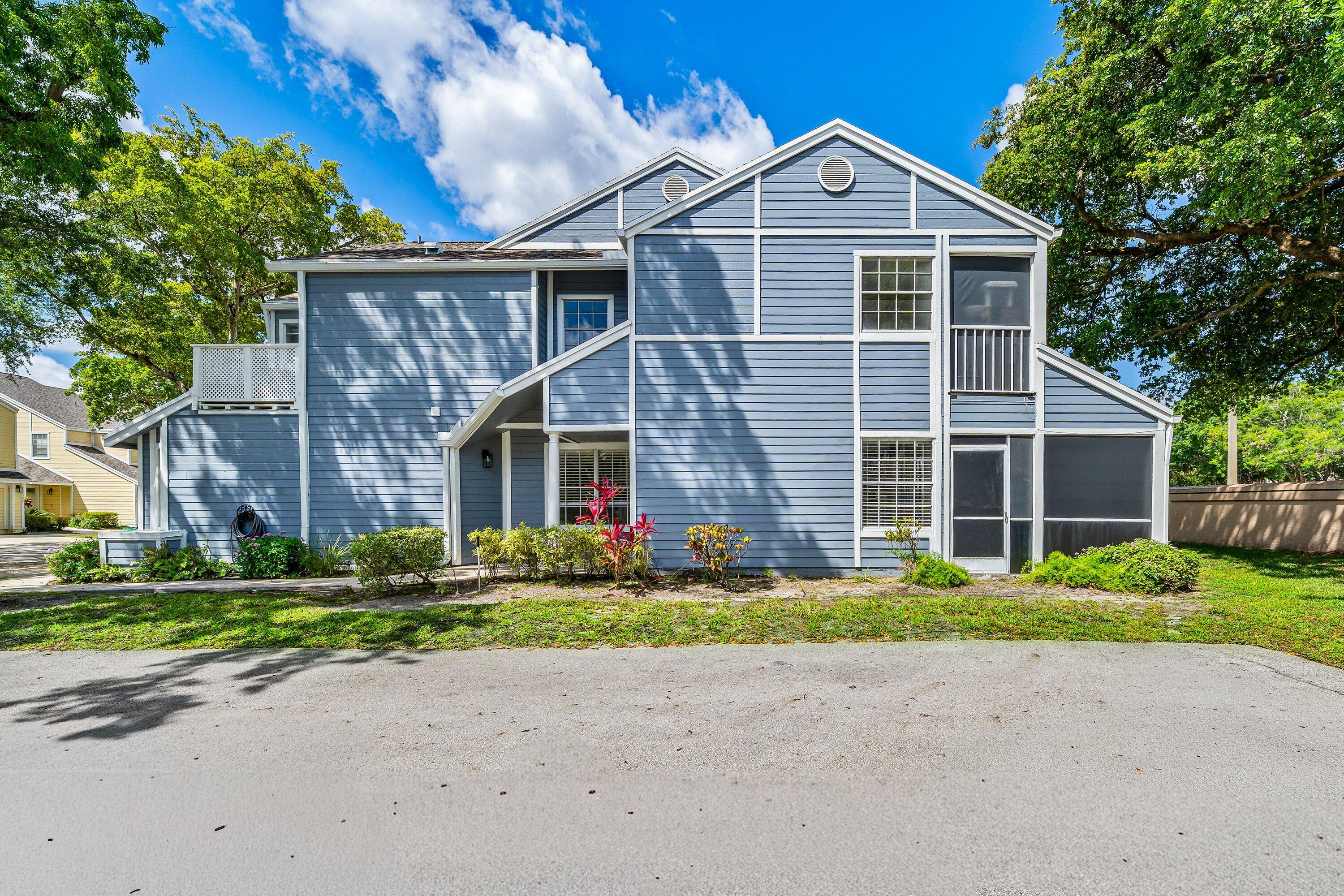 5331 Buckhead Circle, Unit 1030 Boca Raton, FL 33431 - Photo 3 of 50 003-5331BuckheadCircle-BocaRaton-FL-3348