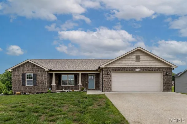 $355,000 | 2634 Cortland Drive, Jackson, MO 63755
