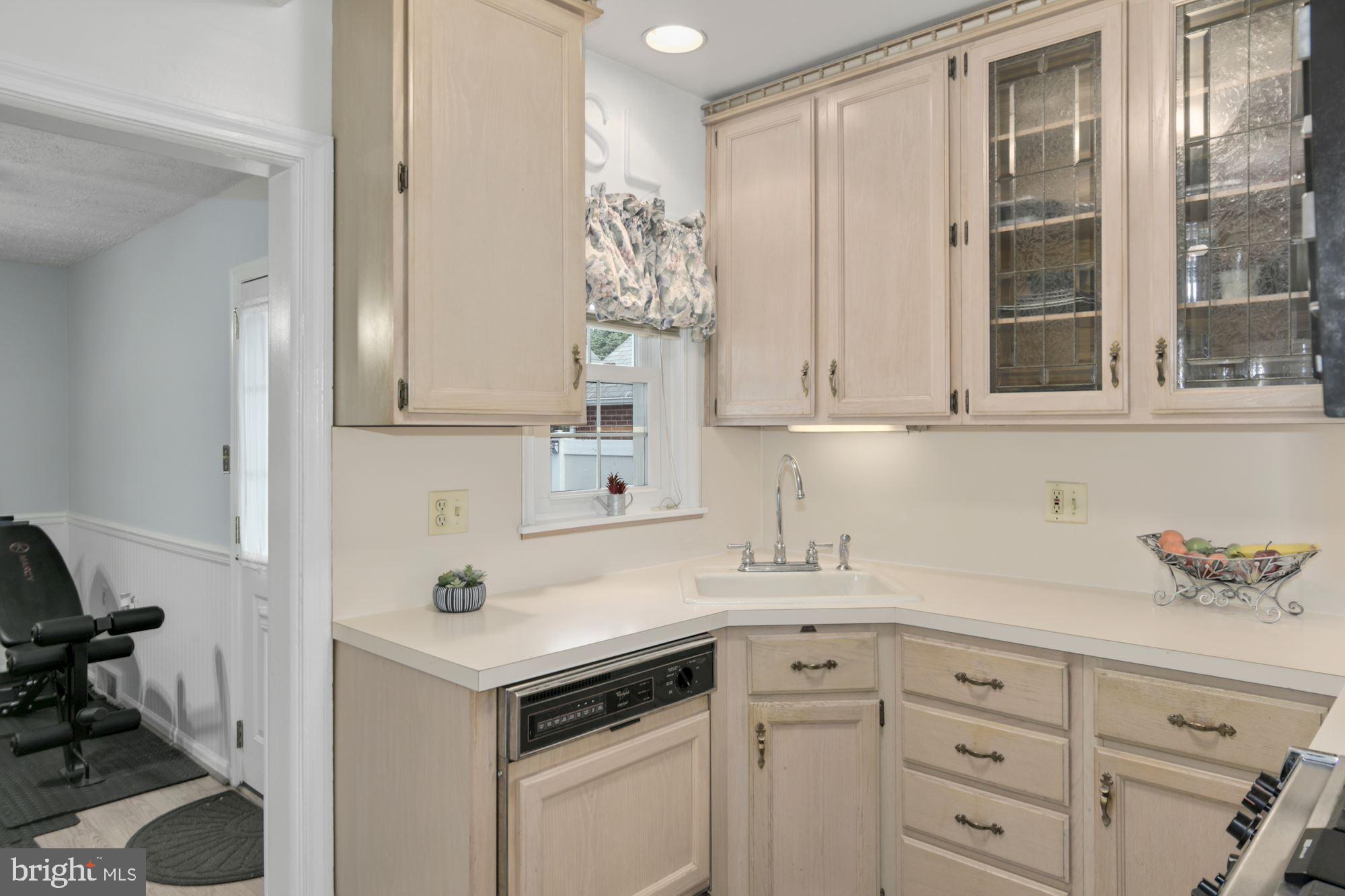 3012 Dunmurry Road Dundalk, MD 21222 - Photo 13 of 26 KITCHEN