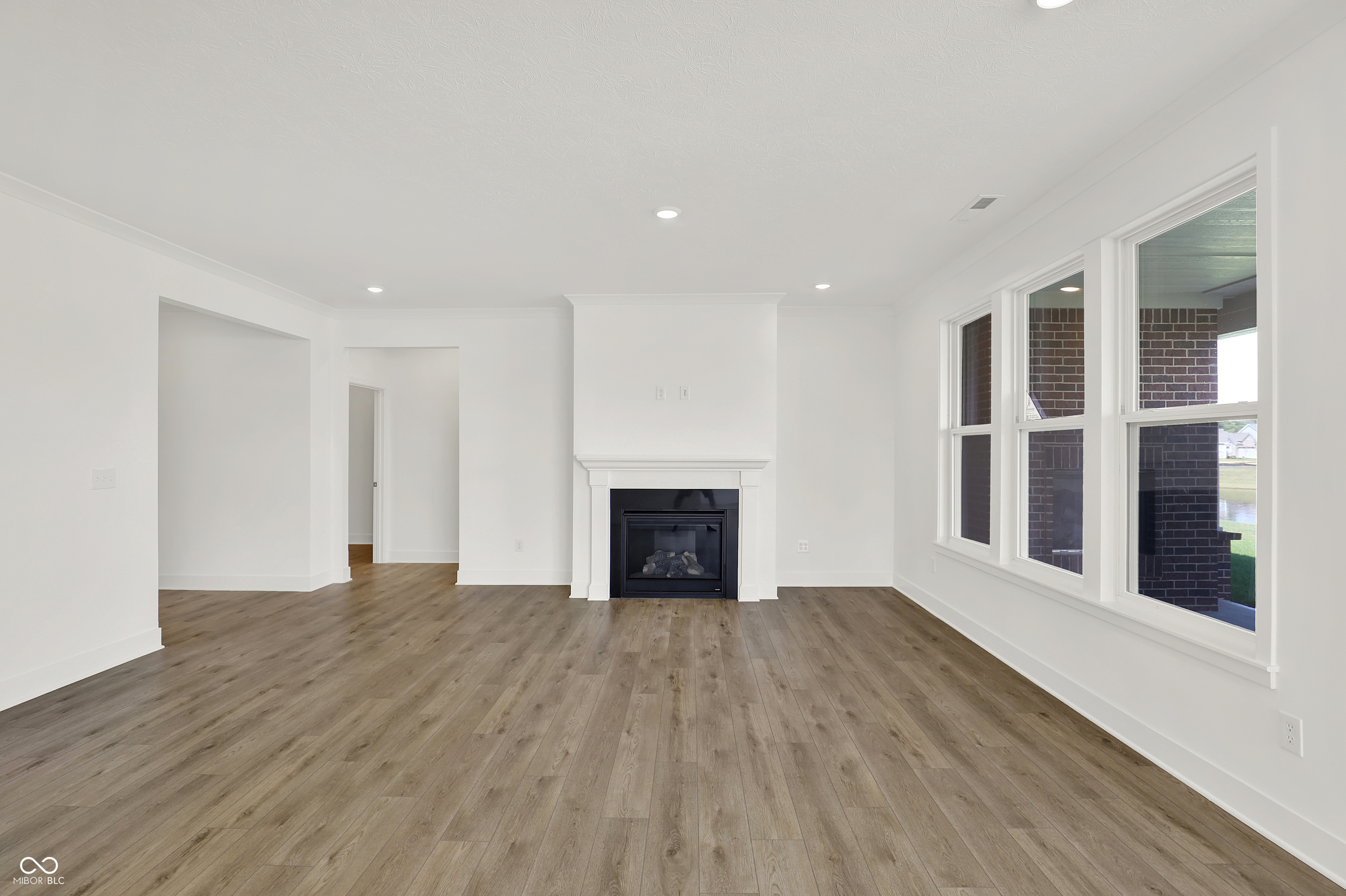 5126 Nettleton Way Avon, IN 46123 - Photo 15 of 57