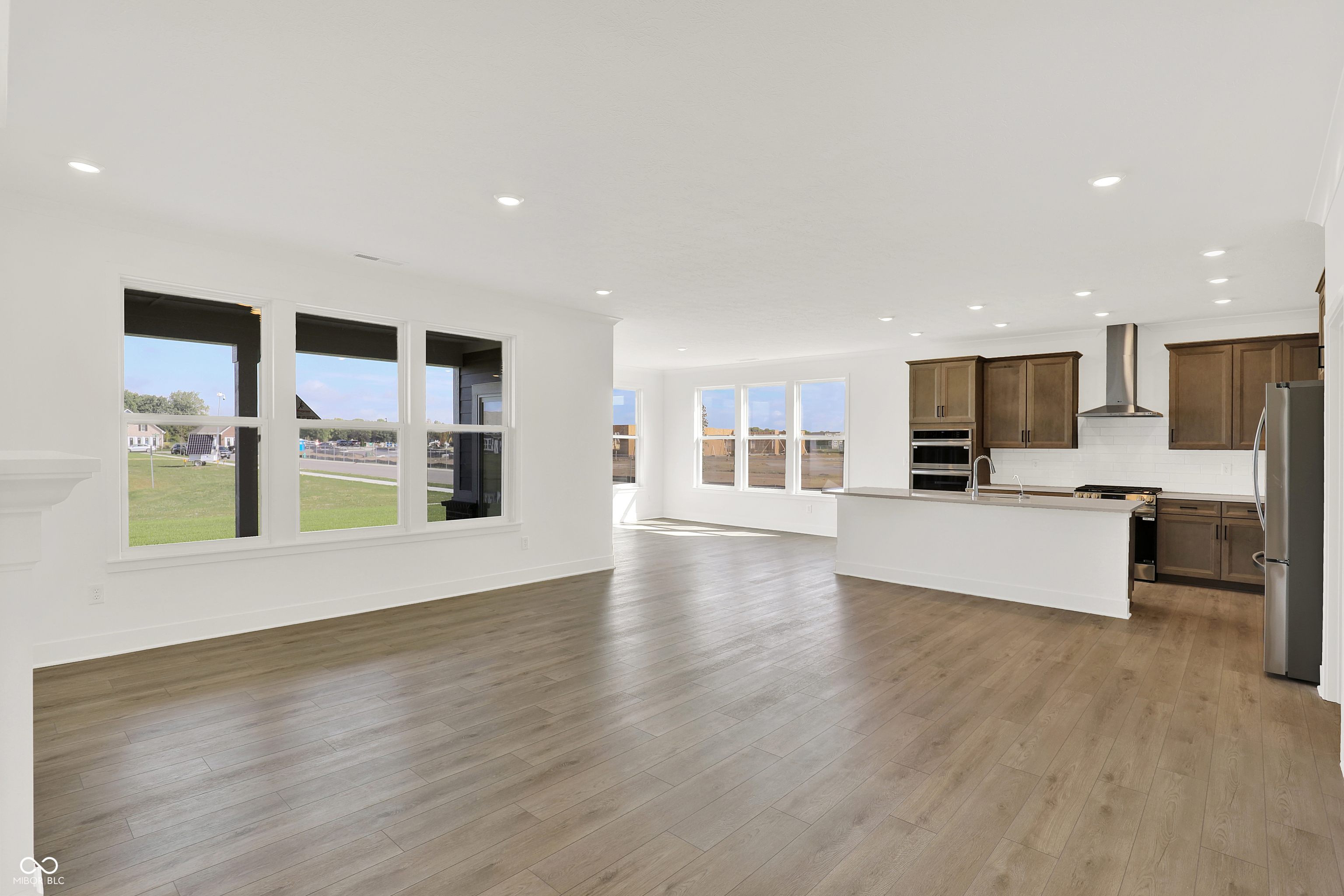 5126 Nettleton Way Avon, IN 46123 - Photo 17 of 57