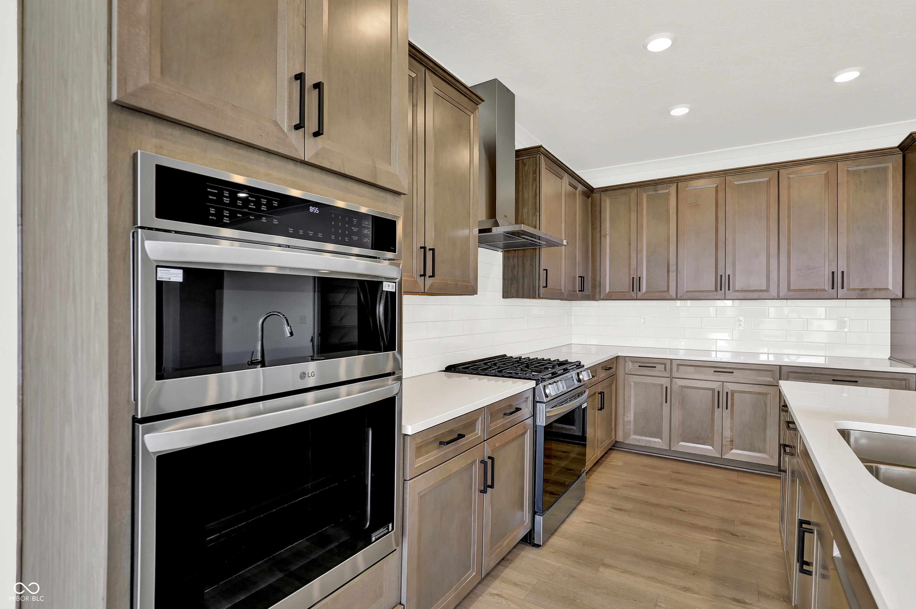 5126 Nettleton Way Avon, IN 46123 - Photo 24 of 57