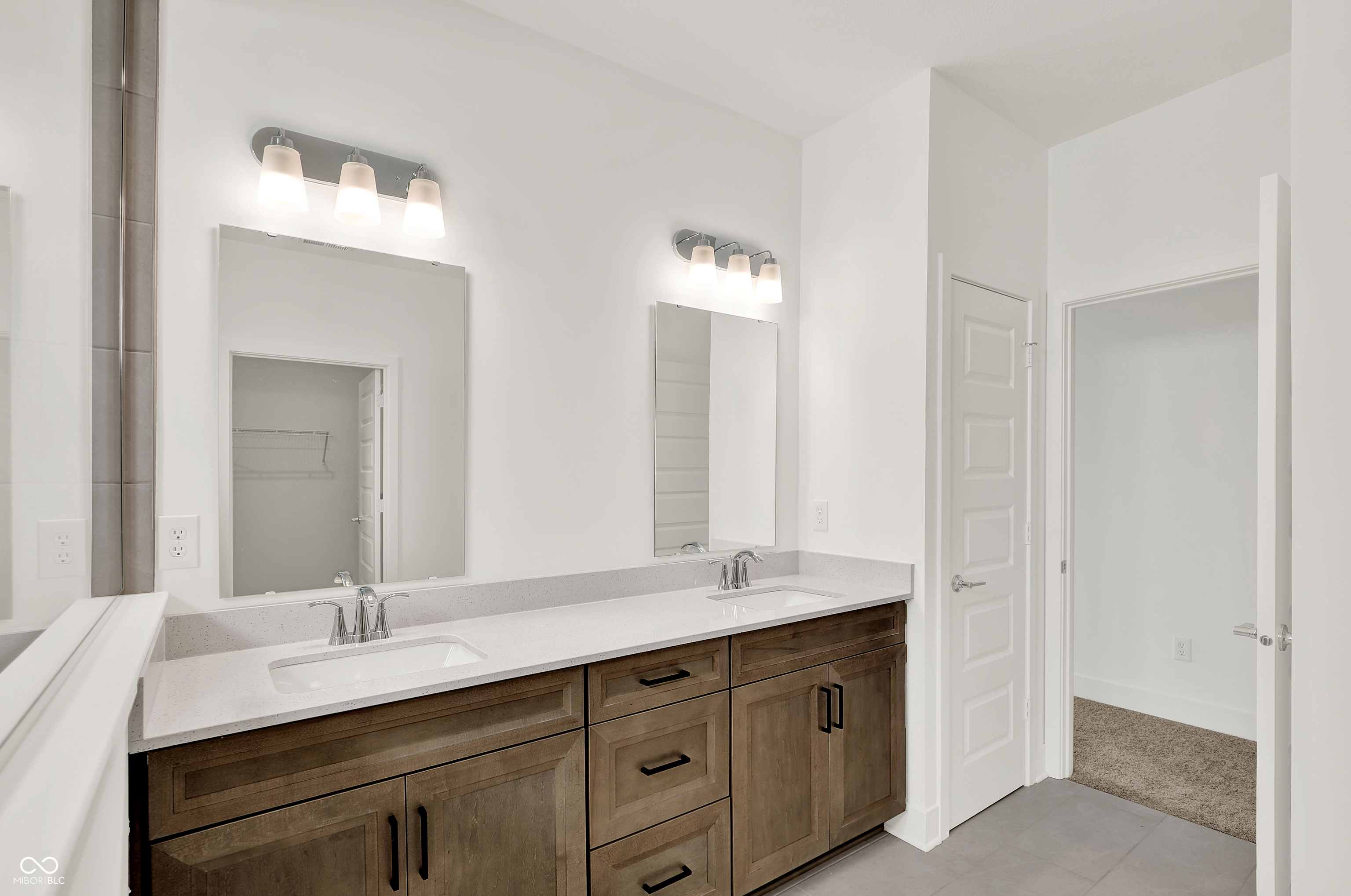 5126 Nettleton Way Avon, IN 46123 - Photo 38 of 57