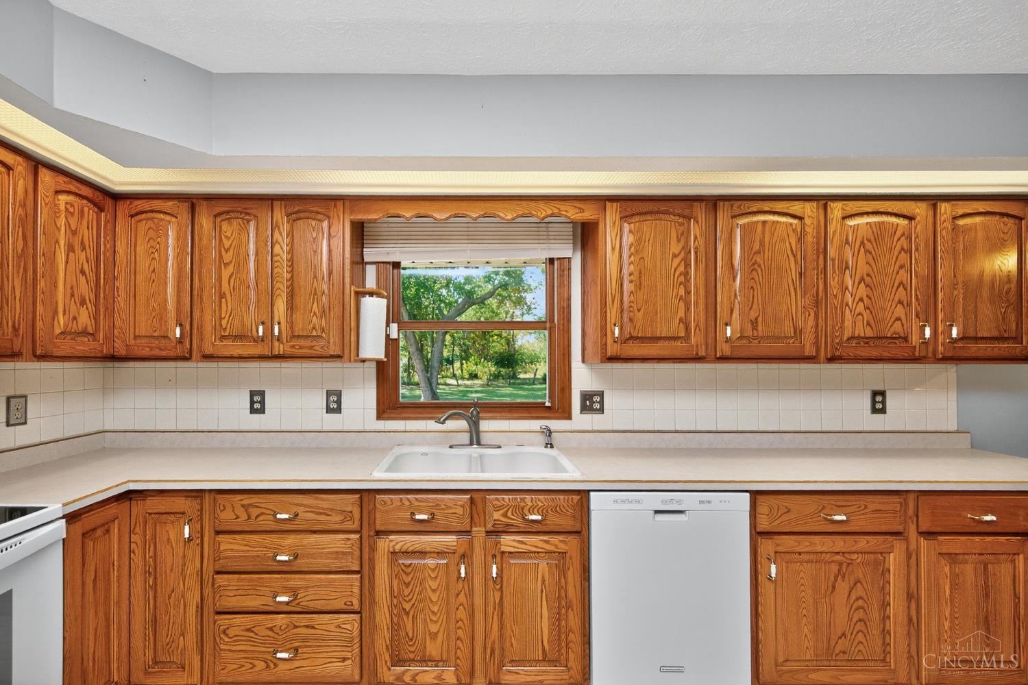 7601 Dickey Road Middletown, OH 45042 - Photo 21 of 65 Gallery Image 21