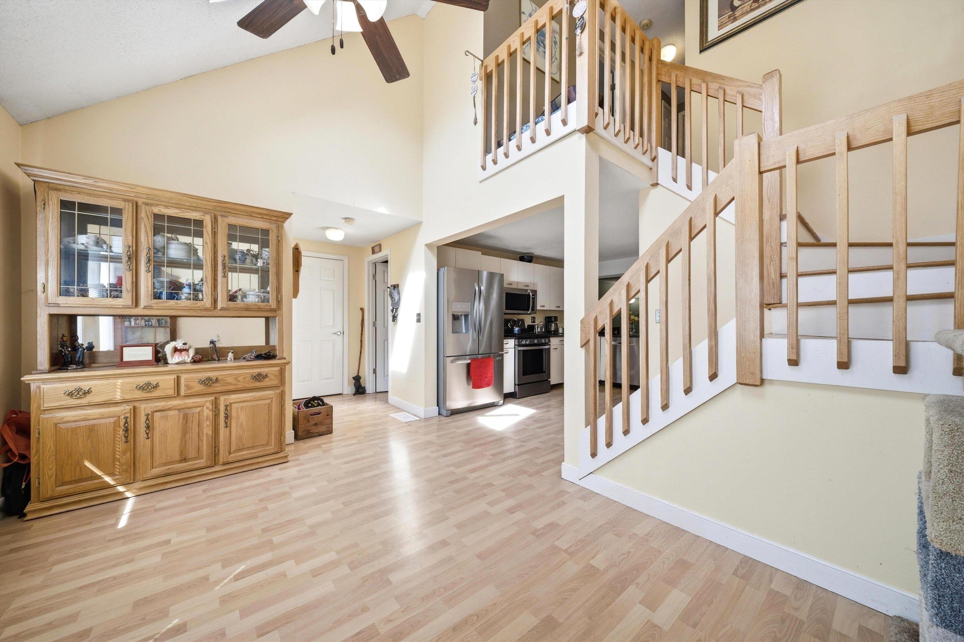 218 Pheasant Run Road Hudson, NH 03051 - Photo 6 of 29 Gallery Image 6