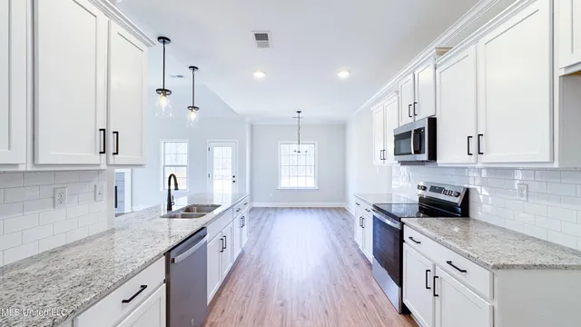 $419,900 | 723 Lucas Lane, Hernando, MS 38632