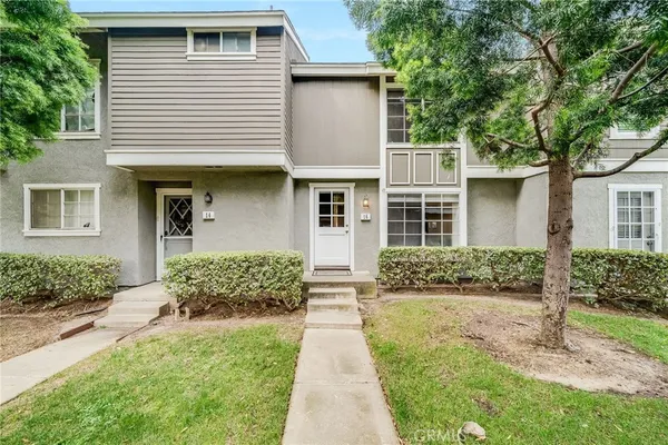 $3,480 | 16 Fox Hollow, Unit 60, Irvine, CA 92614