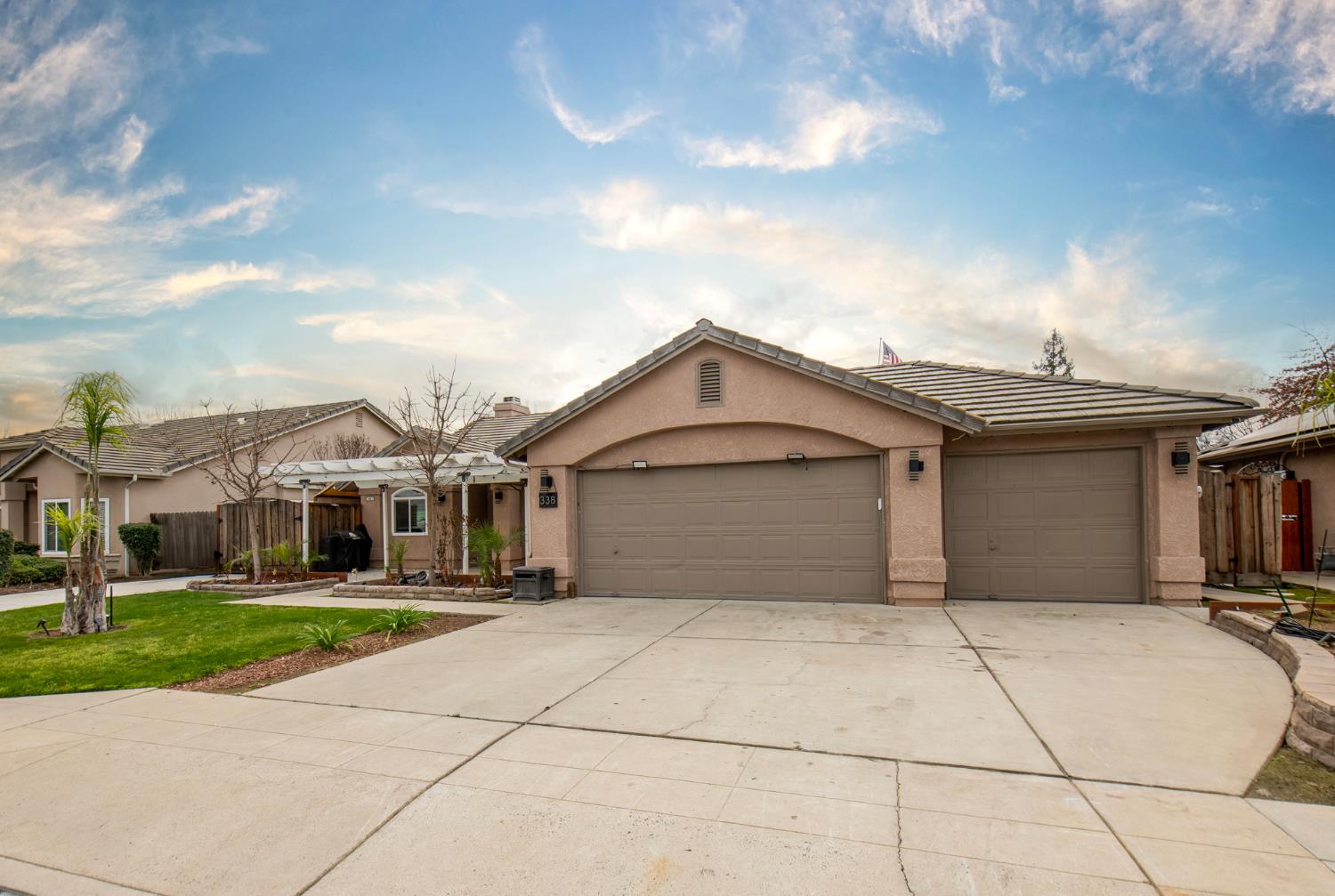 338 North Filbert Avenue Clovis, CA 93611 - Photo 1 of 33