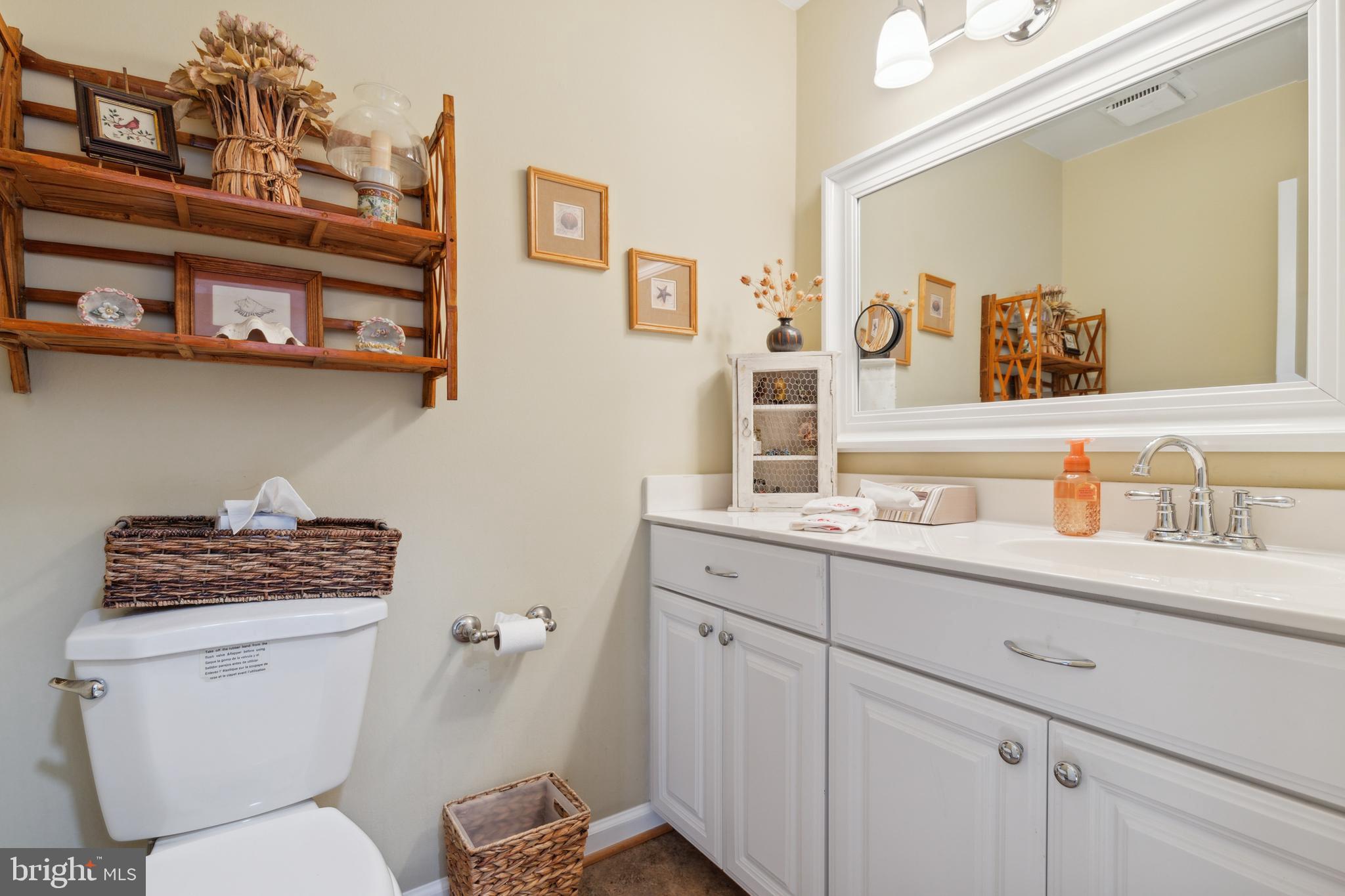 9820 Rand Drive Burke, VA 22015 - Photo 11 of 29 Powder Room