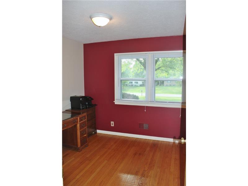 8127 Rucker Road Indianapolis, IN 46250 - Photo 12 of 16 Gallery Image 12