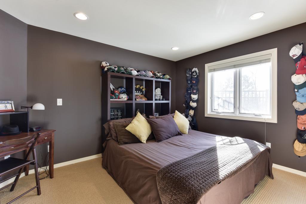 1181 Hesse Farm Road Chanhassen, MN 55318 - Photo 27 of 29 Gallery Image 27
