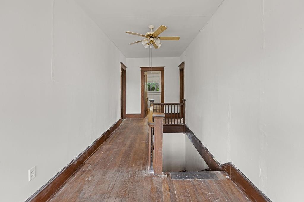 903 4th Street Southwest Paris, TX 75460 - Photo 22 of 29