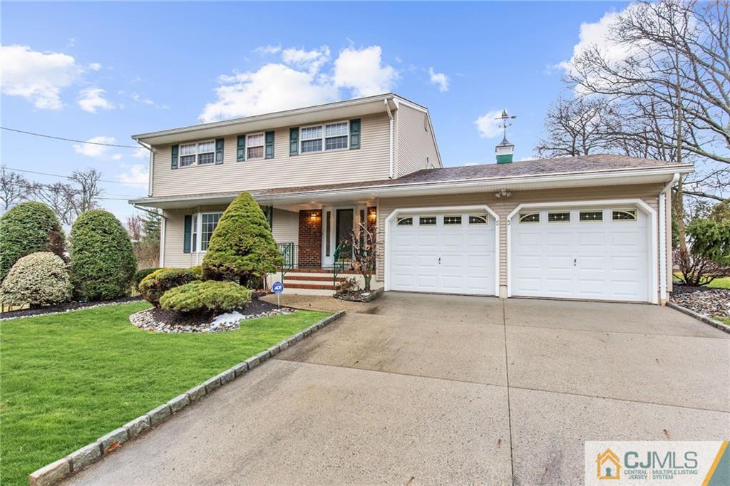 53 Dellwood Road Edison, NJ 08820 - Photo 1 of 23 Gallery Image 1