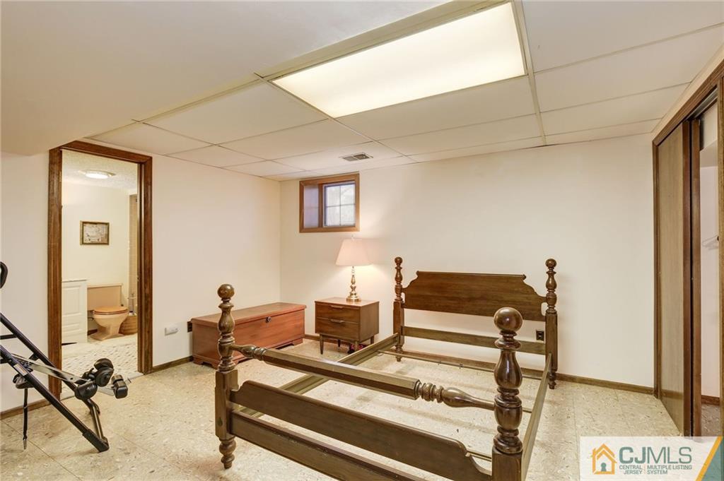 53 Dellwood Road Edison, NJ 08820 - Photo 20 of 23 Gallery Image 20