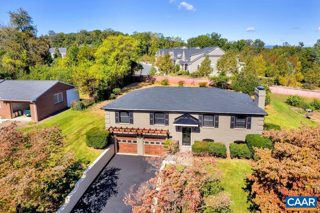103 Westminster Road Charlottesville, VA 22901 - Photo 5 of 62