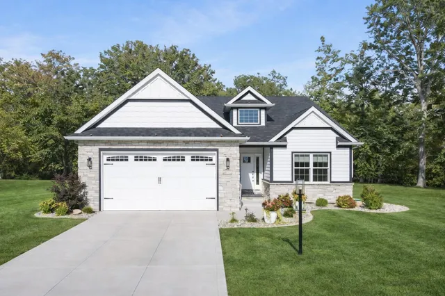 $361,900 | 12721 Creekside Drive, Cedar Lake, IN 46303