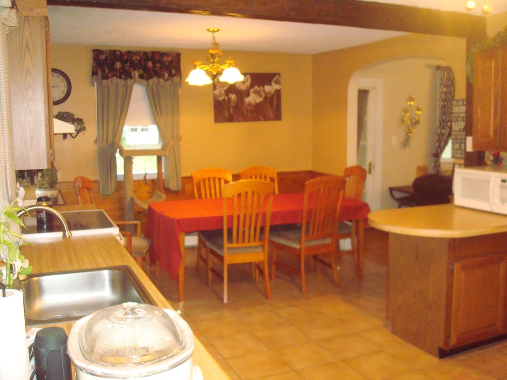 14 Ridge Road Methuen, MA 01844 - Photo 11 of 16 Gallery Image 11