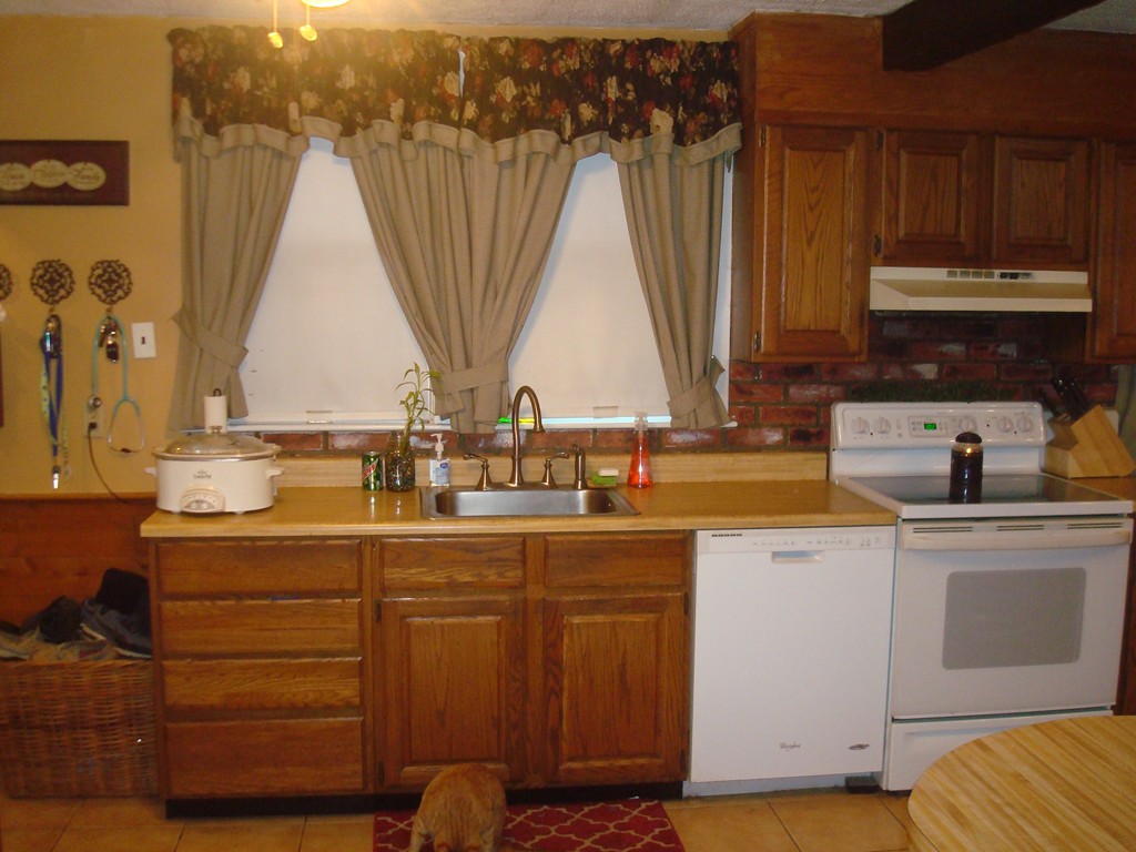 14 Ridge Road Methuen, MA 01844 - Photo 13 of 16 Gallery Image 13