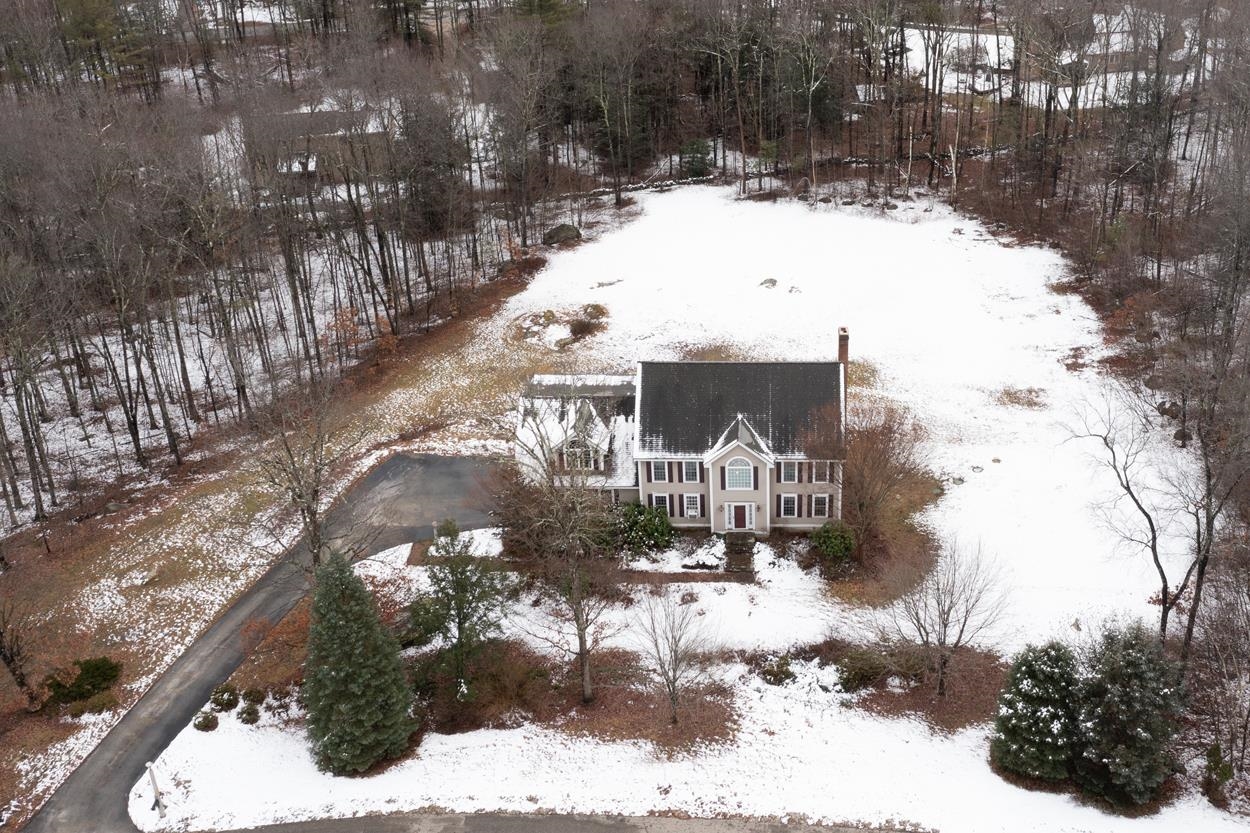 32 Ryan Road Auburn, NH 03032 - Photo 1 of 40