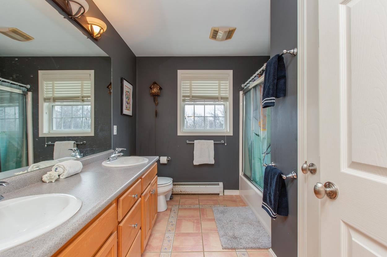 32 Ryan Road Auburn, NH 03032 - Photo 24 of 40
