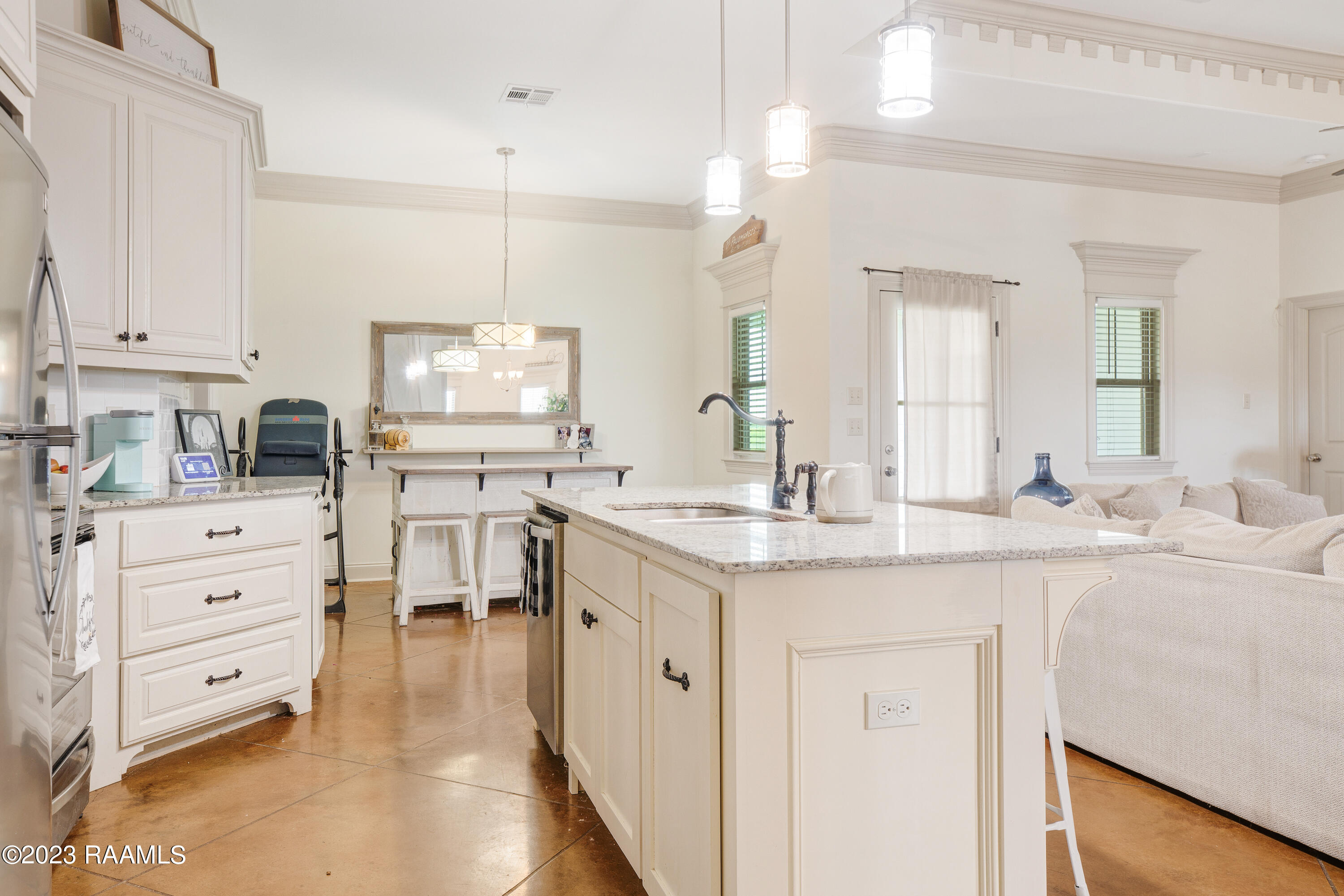 1252 Delcambre Road Breaux Bridge, LA 70517 - Photo 11 of 21 1252Delcambre-11