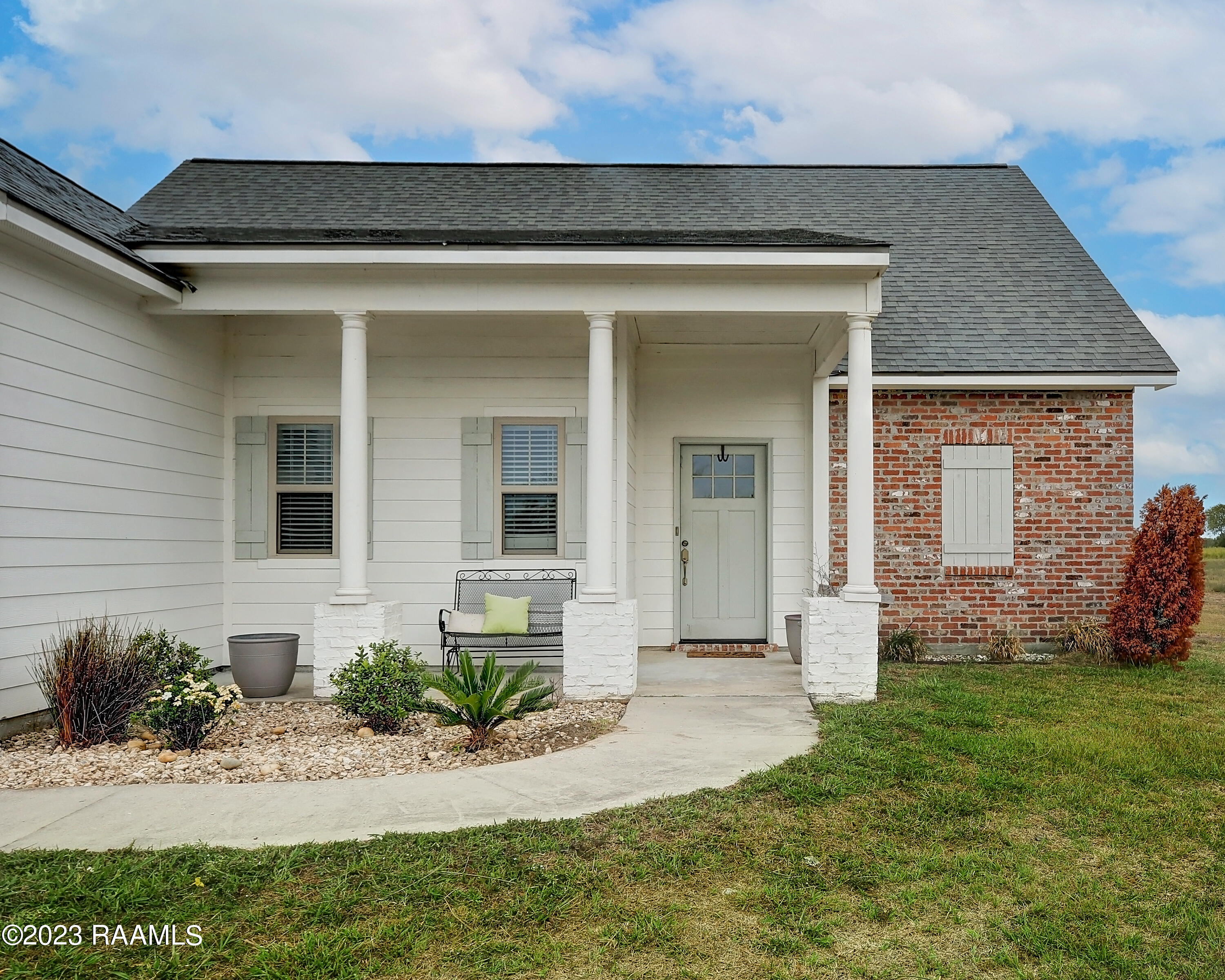 1252 Delcambre Road Breaux Bridge, LA 70517 - Photo 3 of 21 1252Delcambre-3