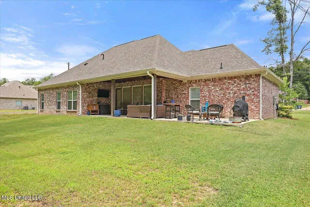 $445,000 | 1175 Sanctuary Drive, Brandon, MS 39042