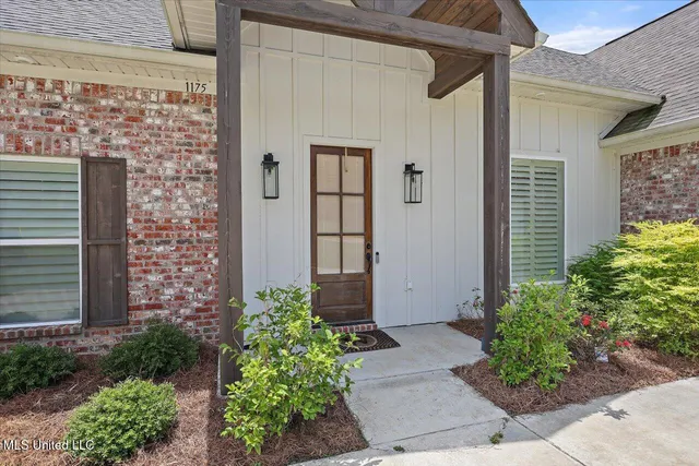 $445,000 | 1175 Sanctuary Drive, Brandon, MS 39042