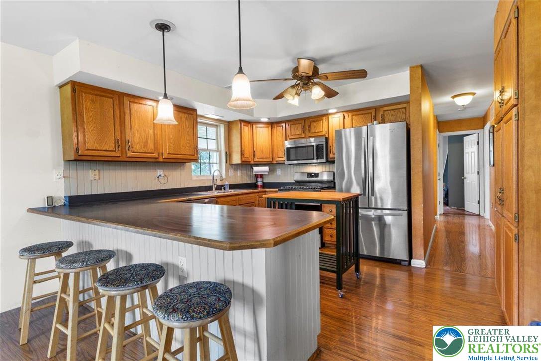 162 Locke Heights Road Bangor, PA 18013 - Photo 4 of 18 Gallery Image 4