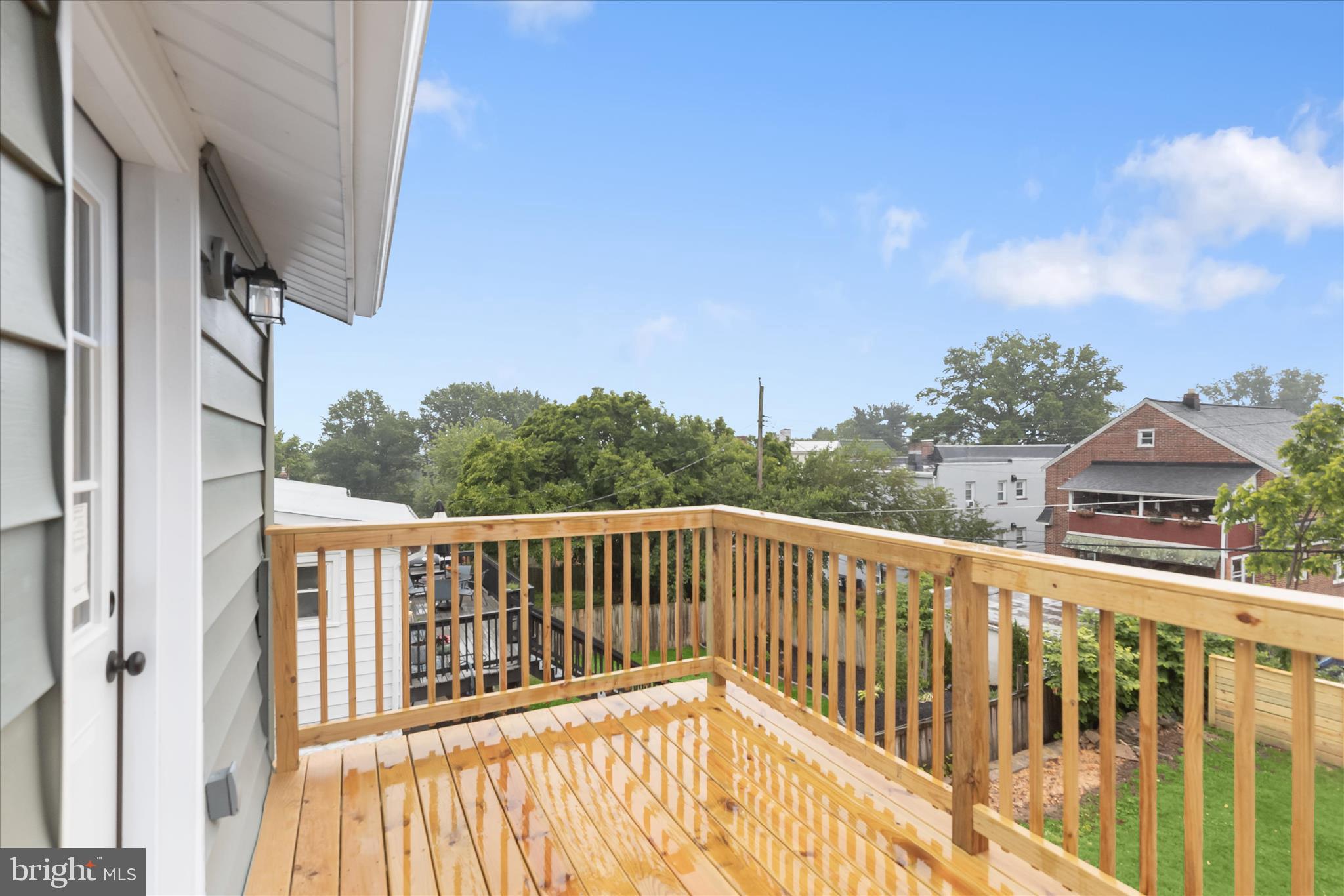640 North Bend Road Baltimore, MD 21229 - Photo 31 of 47 Deck