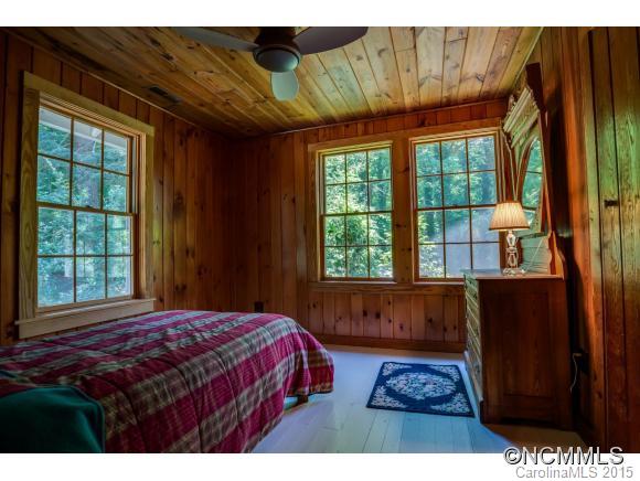 408 Riverview Road Tryon, NC 28782 - Photo 12 of 24