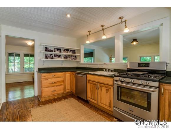 408 Riverview Road Tryon, NC 28782 - Photo 8 of 24