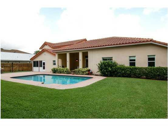 1260 Southwest 18th Street Boca Raton, FL 33486 - Photo 16 of 16 Pool