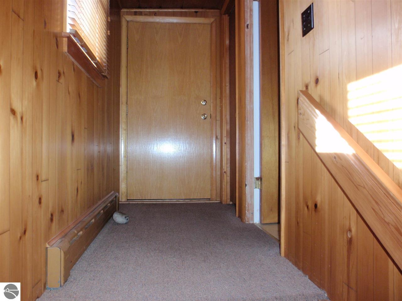845 Edenhill Road Beulah, MI 49617 - Photo 32 of 42 1782641-31.JPG