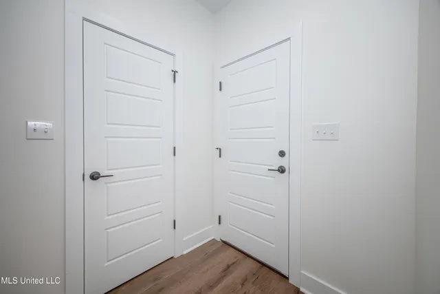 $2,300 | 1605 South 9th Street, Ocean Springs, MS 39564