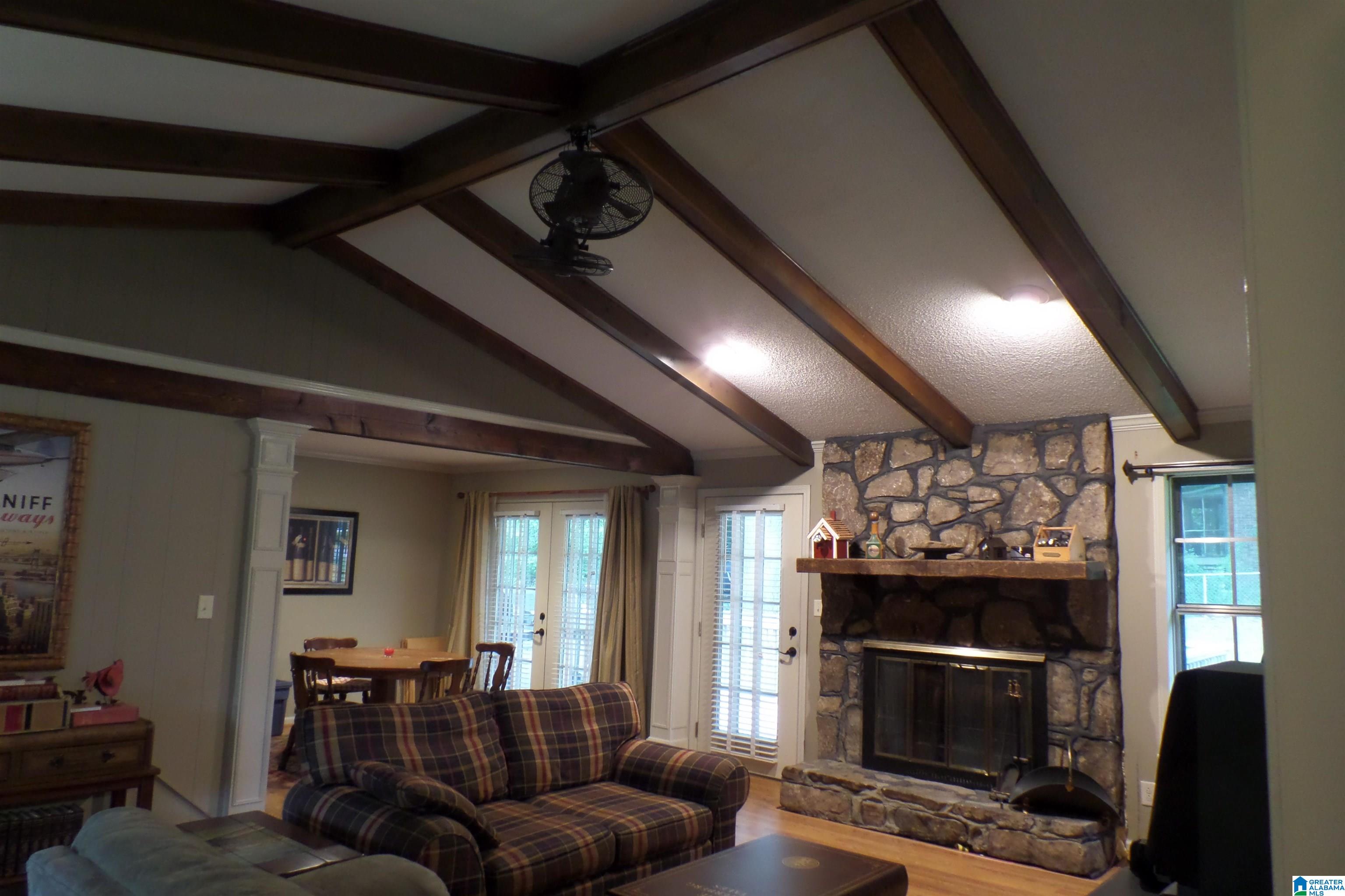 537 Pineywood Road Gardendale, AL 35071 - Photo 5 of 37