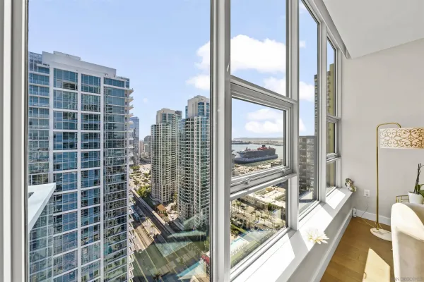 $1,275,000 | 1388 Kettner Boulevard, Unit 2706, San Diego, CA 92101