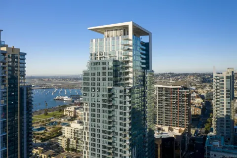 $1,275,000 | 1388 Kettner Boulevard, Unit 2706, San Diego, CA 92101