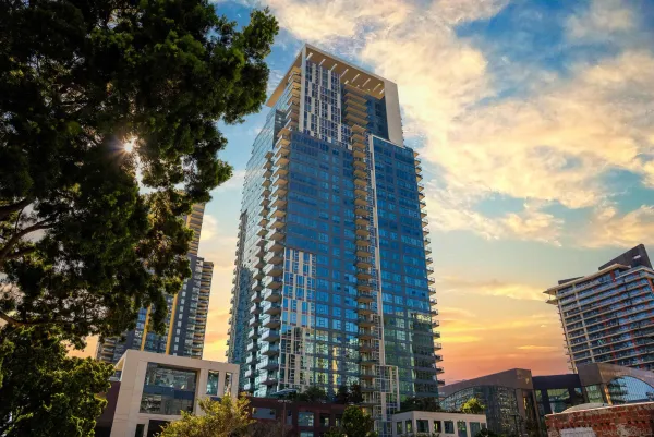 $1,275,000 | 1388 Kettner Boulevard, Unit 2706, San Diego, CA 92101